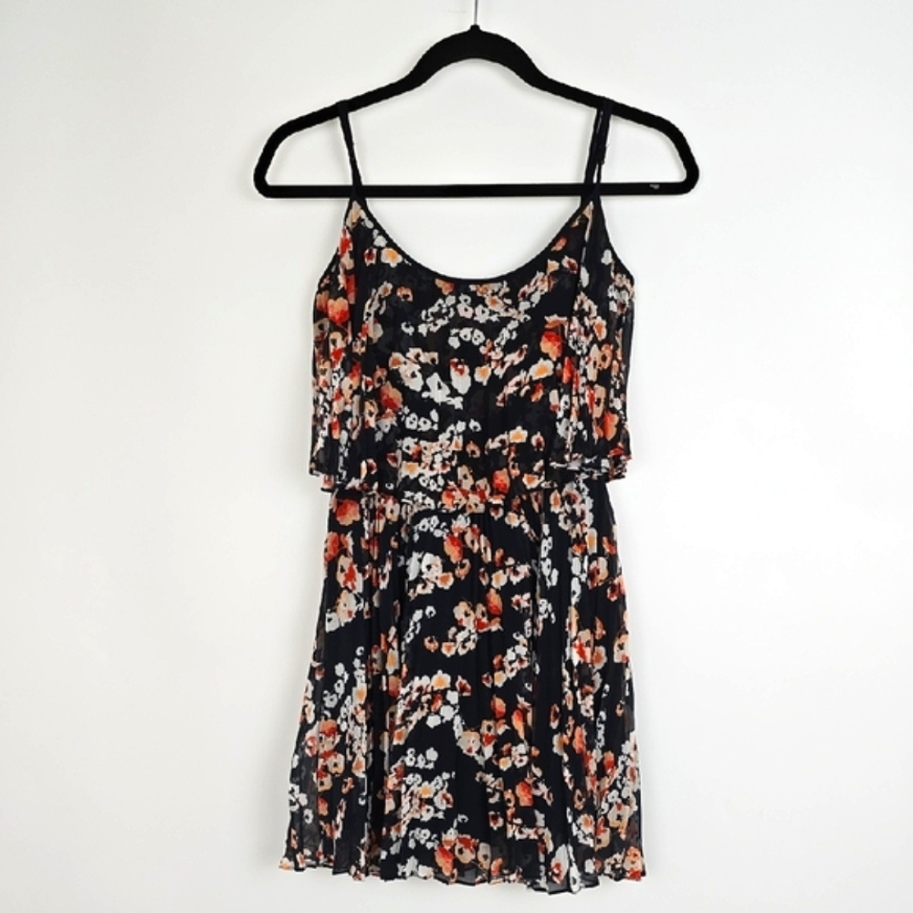 Bebe Women's Dress Floral Mini Tiered Pleated Midnight Blue Orange XS